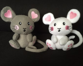 Kawaii Cute Heart Mouse Plush Plushie Toy Stuffed Animal