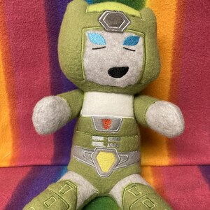 TF G1 Wreckers Plüschtier BittyBot Kup von Mythfits