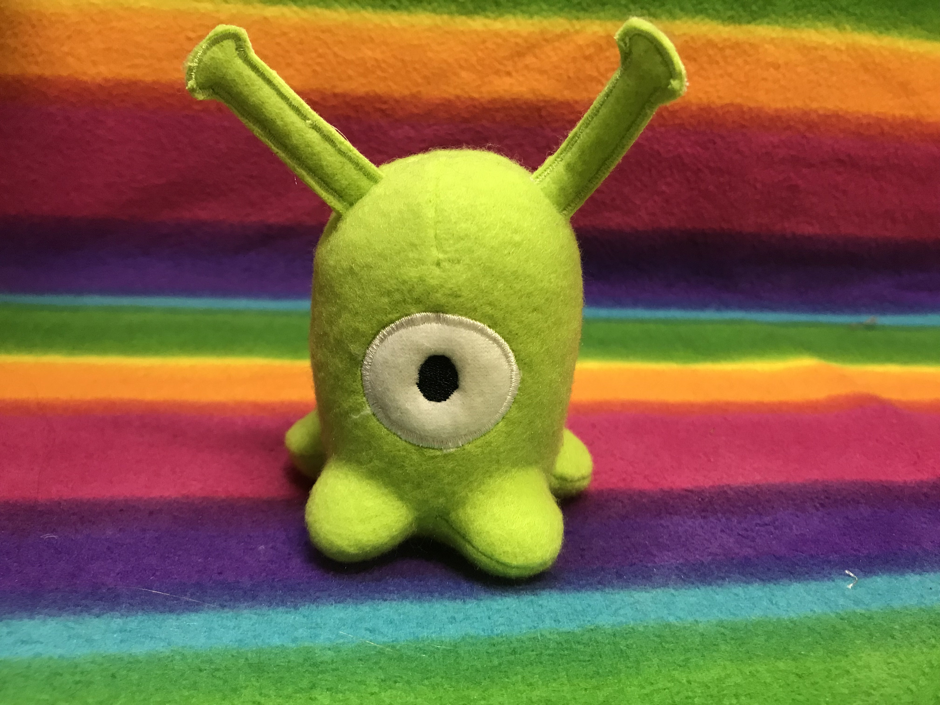 Alien Plüschtier Mit Reißverschlussmund - Kuscheltier Für Kinder & Sammler 25cm