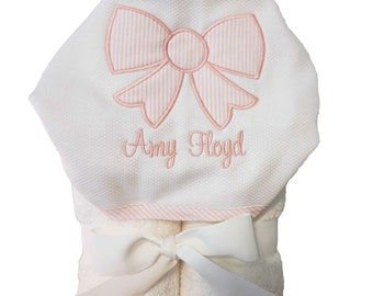 Pink Bow Hooded Towel,, Bib, Burp Cloth, Girl Hooded Towel, Toddler Hooded Towel, Infant Bath Towel, Pool, Beach