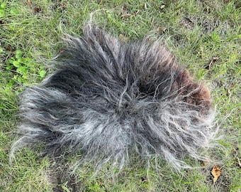 Handmade Icelandic Wool Fleece Rug: Vegan Pelt, Pet Bed, LARP Viking Costume