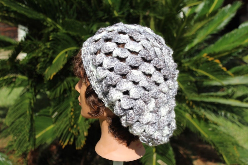 Smokey Grey Puff Stitch Beret Crochet hat