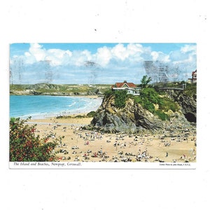 1970 Pocztówka Newquay Wyspa i plaże, Kornwalia, Anglia, Opublikowana, Znaczek 4d, Zdjęcie Johna Hinde, Pamiątka z podróży