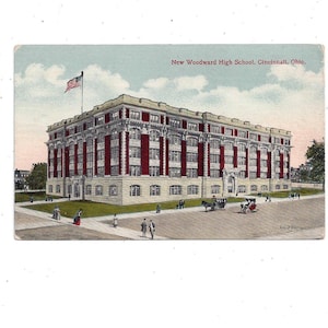 Cartão-postal antigo da Woodward High School em Cincinnati, Ohio. Escola construída em 1907-10, sem postagem com selo de 2 centavos, vitoriana do início do século XX