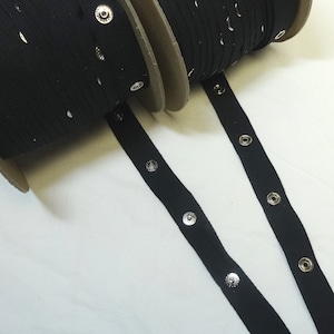 3/4 Inch Black Twill SNAP Tape, Nickel Snaps, 2 Inch Spaced, 3/8 Inch Snaps, BY the FOOT, Jackets, Baby Clothes, Steampunk, Athletic Wear
