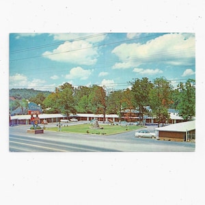 1950er Jahre Cascades Cottage Postkarte, Chattanooga, Tennessee, ungepostet, US 41, zur Zeit schnellste Route nach Florida. Reiseandenken, Sammelalbum