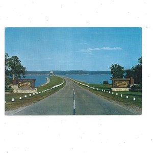 1960 Kentucky Lake State Park przy Eggner's Ferry Bridge, Hardin. Opublikowano z wiadomością, 3 Cent Stamp, US 68, Upcycle Scrapbook Travel Souvenir