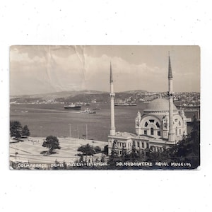 Dolmabaghtche Naval Museum Real Photo Postcard, Stambuł, Turcja, z lat 30. i 40. XX wieku, wysłana z wiadomością, BEZ znaczka, 3,5 x 5,5 cala