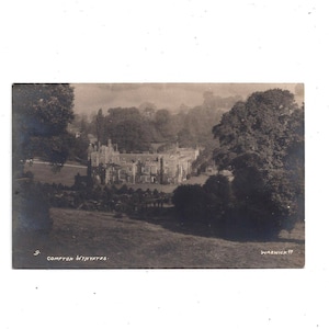 1900s Antique Postcard of Compton Wynyates Homes, Cambria, Black/White Photo, Warwickshire, England, UNPOSTED, Travel image 1