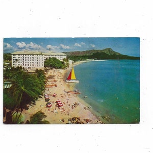 Plaża Waikiki z lat 60. XX wieku i hotel Moana w Honolulu na Hawajach, opatrzone znaczkiem o wartości 3 centów, wiadomość, pamiątka z podróży,