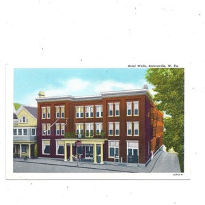 Carte postale des années 1950 de l’hôtel Wells, Sistersville, Virginie-Occidentale, sans affiche avec écriture, souvenir de voyage,