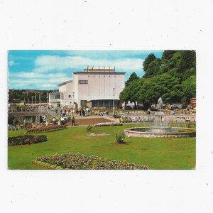 Princess Theatre, Torquay, Devon, Anglia, Opublikowano ze znaczkiem 2,5P, Wiadomość, Z lat 70., Brytyjska pamiątka z podróży, Wydarzenie dramatyczne, Album ze zdjęciami z recyklingu