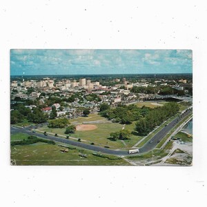 1950er Postkarte von Al Lang Field, St. Petersburg, Florida, Sunshine City, Ungepostete aber handgeschriebene Botschaft,