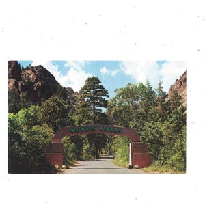 1950er Postkarte von Seven Falls Eingang, S. Cheyenne Canyon, Colorado Springs, Colorado, Unposted, Souvenir Reise