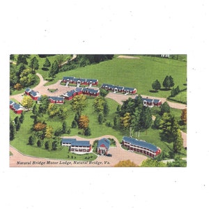 1930-1940s Linen Postcard of Natural Bridge Motor Lodge, US 11, Virginie, Non posté, Vue d’art aérien, Souvenir de voyage