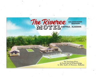 1960s Riveree Motel Postcard, Sheffield, Alabama, Unposted, On Tennessee River, Travel Souvenir, Advertising