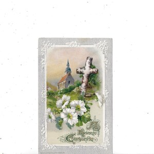 1915 Wielkanocna kartka pocztowa z krzyżem i kościołem, wysłana ze znaczkiem 1 Cent, wiadomość, tłoczenie, złote akcenty, motyw religijny, recykling
