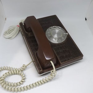1980s Brown Executive Rotary Dial Phone with Faux Alligator Base Trim, Removable Cords, Western Electric, Mid Century Technology