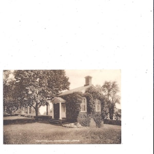 Carte postale 1928 Honeymoon Lodge, Monticello, Virginie, résidence du président Thomas Jefferson, non arrimée, souvenir de voyage, 1er bâtiment