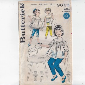 Butterick 9618 patroon voor meisje smock top, broek, maat 6, borst 24, uit de jaren 1950, leuke bloem trim opties, mid century home fashion naaien