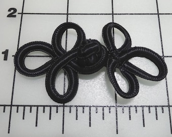 Chinesischer Loop Froschverschluss in Schwarz, 3 Zoll Lang Geschlossen, 2,5 Zoll Hoch, Mäntel, Jacken, Capes, Snap Covers, Nähzubehör