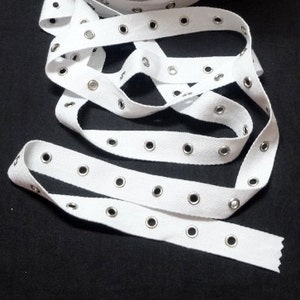 3/4 Inch WHITE Eyelet Grommet Twill Tape, Nickel Eyes, 1 Inch Space, 3/16 In. Inside Eyelet, BY the YARD, Lace-Up, Steampunk, Home Sewing