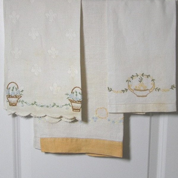1950s Linen Guest Towels, Set of 3 with Embroidery, Upcycle Supply, All Linen, Fleur de lis, Cut Work & Yellow Border, Recycle Textiles