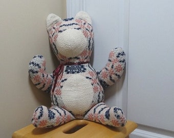 1980s Hand Loomed Woven Wool Plush Bear in Pink, Navy & Ivory, Cumberland Textiles in Virginia, Hand Spun Wool, Colonial Colors, Stuffed Toy