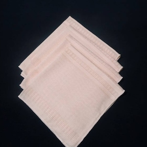 4 Peach Dinner Napkins with Woven Cut Work Details, 17 x 16 Inches, Polyester Content, 1980s Vintage Home Decor, Table Linens, Dining