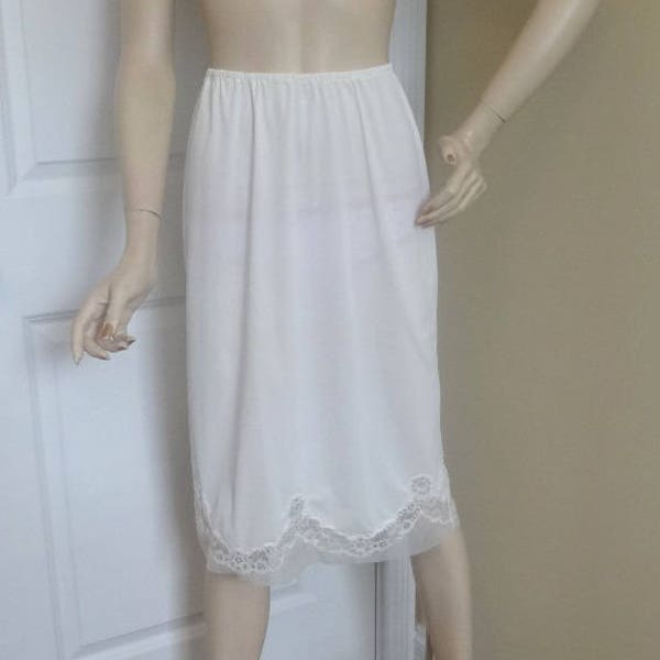 1960s Long Half Slip in White Nylon with Scalloped Lace & Organza Trim, Size Small, 27.5 Inches Long, Vintage Lingerie, Clothing, Petticoat