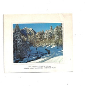 Cartão de nota de saudação vintage dos anos 60, foto real, inverno no topo da chaminé, Parque Nacional das Grandes Montanhas Fumegantes, em branco, por Cline, cartão vintage