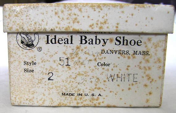 SALE - 1950s Vintage Mrs. Day's Ideal Baby Shoes … - image 5