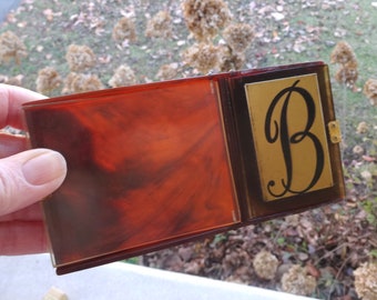 Rex 5th Avenue Powder Compact from 1960s, Lucite Faux Tortoise Shell with Storage Side, Monogram B, Puff, Net, Mirror, Vanity Make-Up
