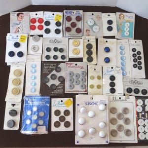 Val av vintageknappar på originalkort, La Mode, Streamline, La Petite, Le Bouton, Mer, Många färger och storlekar, Ersättning, Sömnad
