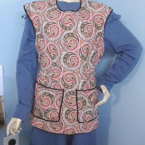 Vintage Kittelschürze mit Hinten 1 Knopf, Bindebänder, 2 Große Taschen, Paisley Zen Bunt bedruckte Baumwolle, Kochen, Basteln, Küche, Upcycle Handmade