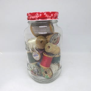 Atlas Mason Squared Quart Jar with 17 Vintage Wood Spools of Thread, New Lid, Blossom, Coats & Clark's, Belding, Home Decor, Sewing