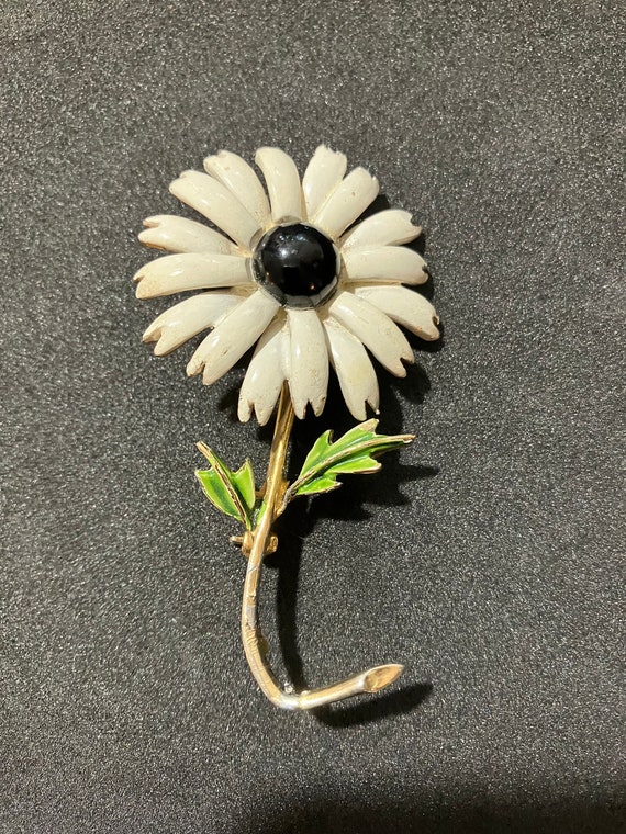 Signed PELL White Daisy Flower Brooch with Stem, B