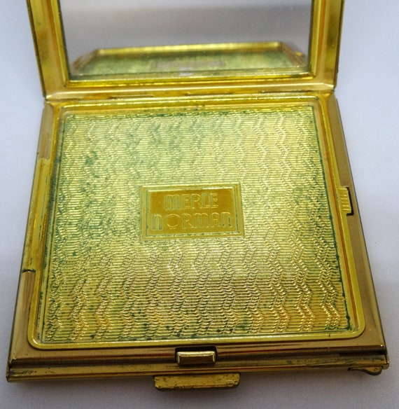 1960s Merle Norman Powder Compact with Puff, Mirror, … Gem