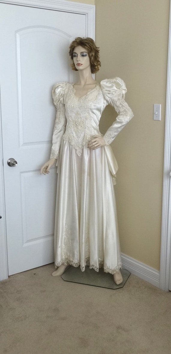Vintage Wedding Dresses From 1990