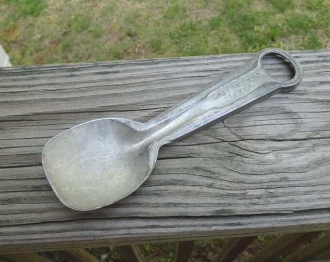1950s Tin Safet Cone Scoop, Ice Cream or Shortening Scoop, 7.75 Inches