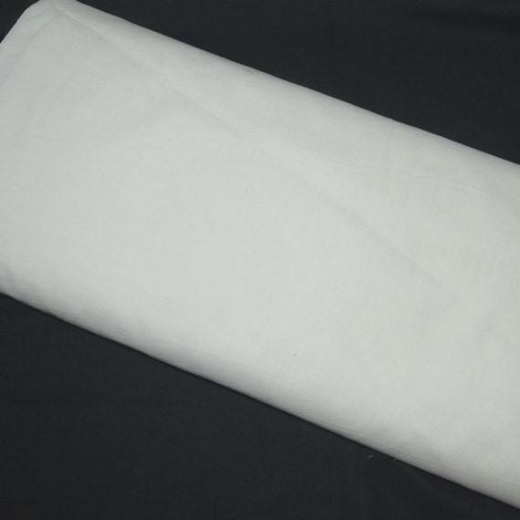 Primo Premium Batiste Fabric in Parchment, 65/35 Poly Cotton, Easy