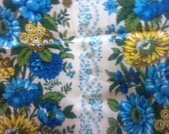 Linen Home Decorating Fabric in Blue & Yellow Floral, BY the YARD, Vintage 1970s Home Decor, Draperies, Pillows