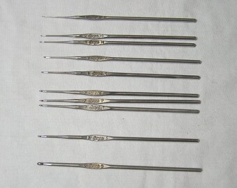 Size D Tapered Aluminum Crochet Hooks (Vintage and/or Used)