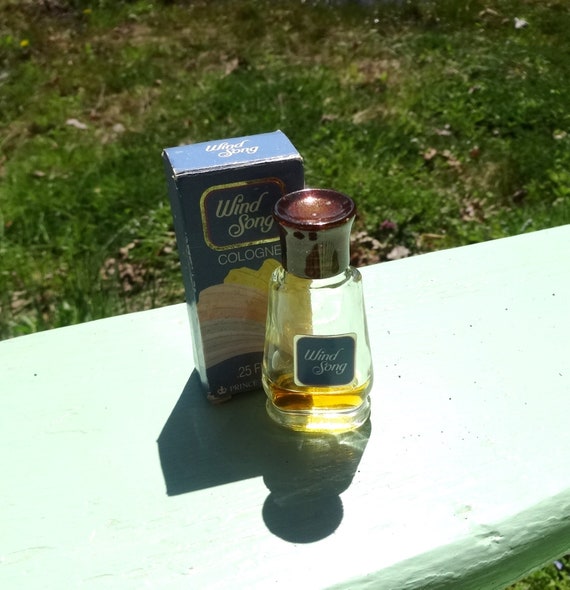 PRINCE MATCHABELLI  WIND SONG ヴィンテージ Vtg 1960's 70's Prince Matchabelli Wind Song Cologne