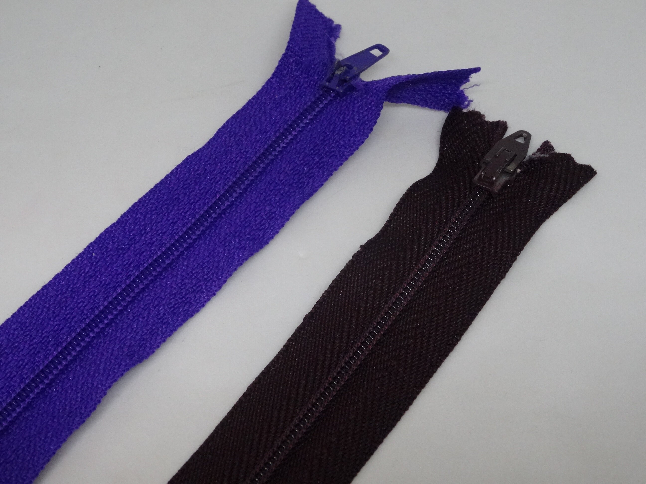 7 Inch Unpackaged Zipper, Polyester All Purpose, Neckline, Blouse ...