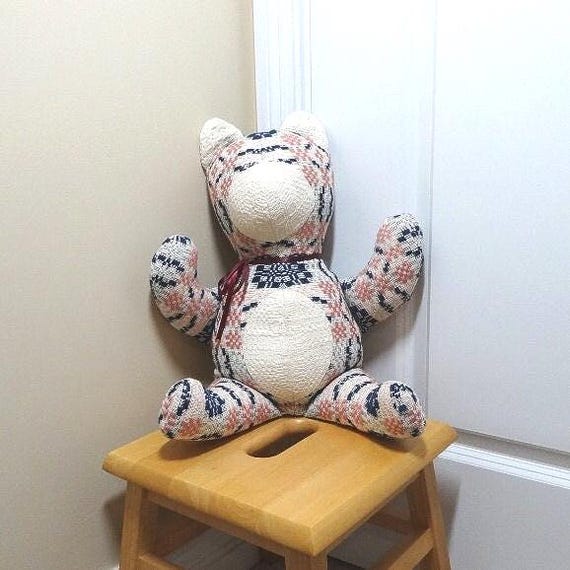 1980s Hand Loomed Woven Wool Plush Bear in Pink, Navy & Ivory, Cumberland Textiles in Virginia, Hand Spun Wool, Colonial Colors, Stuffed Toy