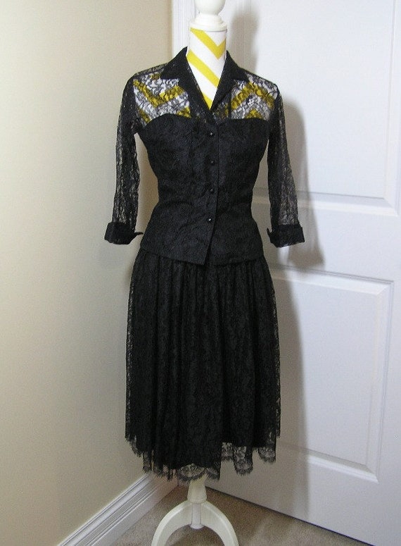 1960s Black Lace 2 Piece Dress, Size 10, Pretty Version of the Little Black  Dress, Sheer Bodice and Sleeves, Pleated Skirt, Vintage Clothing