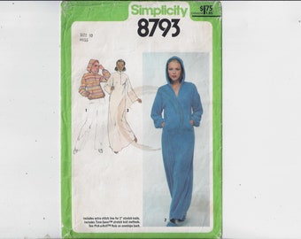 Simplicity 8793 Pattern for Misses'' Pullover Sweatshirt Dress or Top with Hood Options, Size 10, from 1978, ALL Pieces There, Upcycle Sew