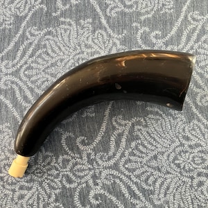 Black Powder Horn with Whistle Piece, 9 Inches Long, Unknown Animal, Vintage Hunting Collectible, Upcycle, Drilled Hole for Hanging Carrying