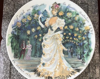 1976 Sarah En Tourmure Porcelain Plate, La Femme Inaccessible in